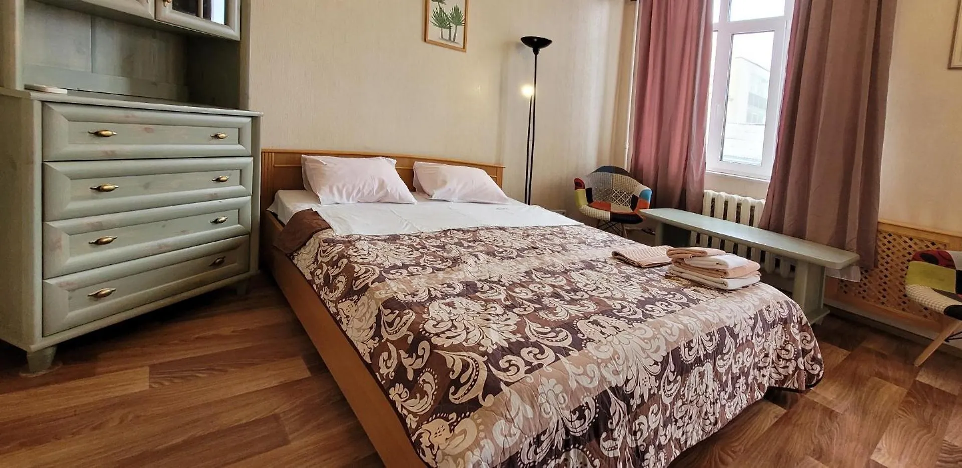 Home Hotel Apartments On Kontraktova Ploshcha キエフ