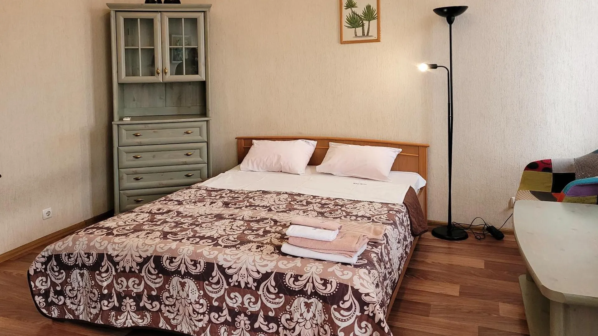 Home Hotel Apartments On Kontraktova Ploshcha キエフ