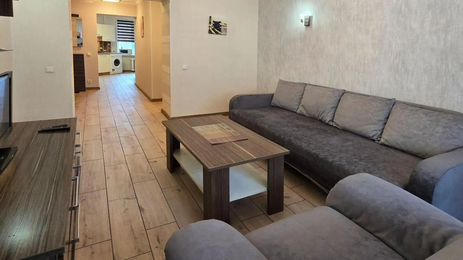 Home Hotel Apartments On Kontraktova Ploshcha Kiew Ukraine