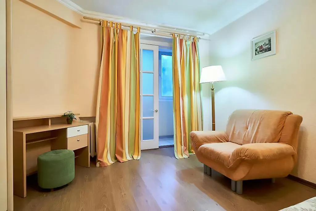 Home Hotel Apartments On Kontraktova Ploshcha Kiew