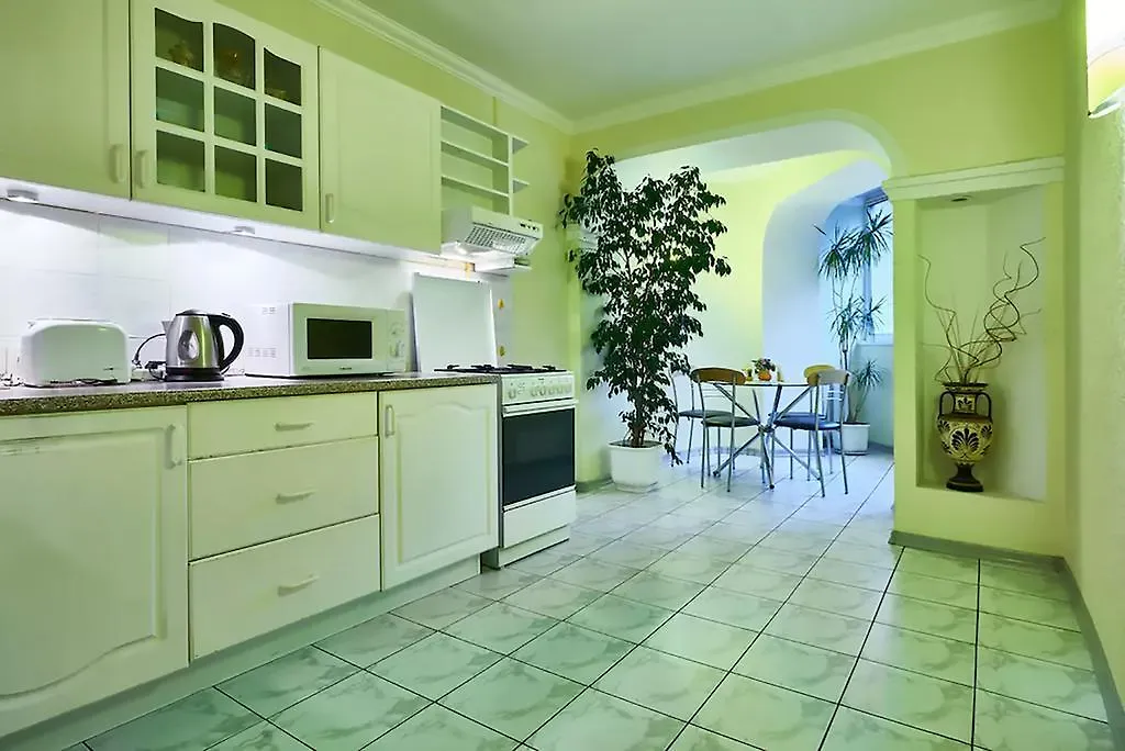 Home Hotel Apartments On Kontraktova Ploshcha キエフ