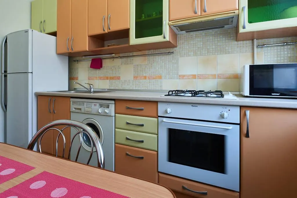 Home Hotel Apartments On Kontraktova Ploshcha キエフ 0*,  ウクライナ